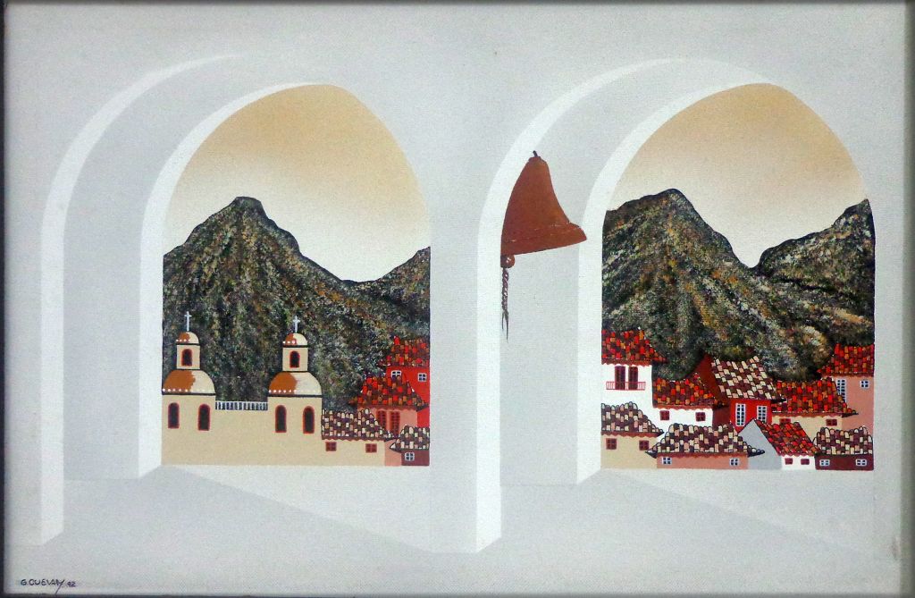 Arcos iglesia y campana
